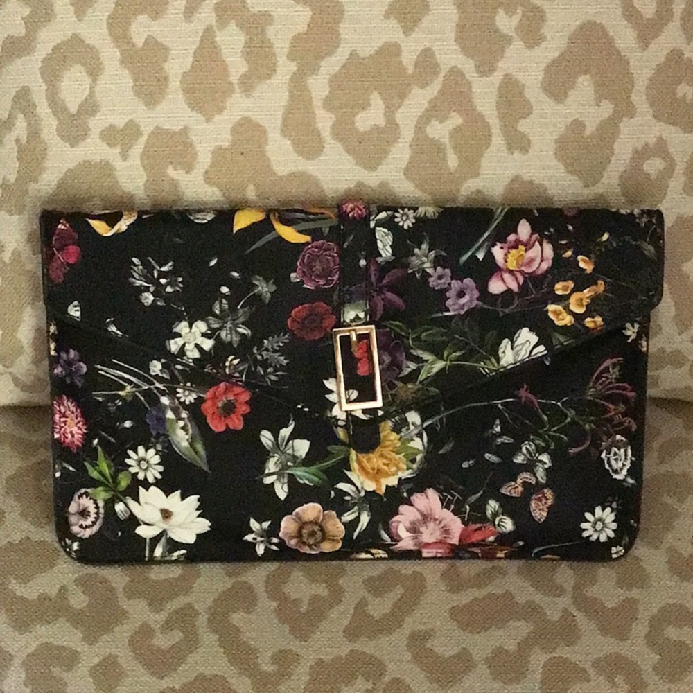 Pretty Floral Clutch purse